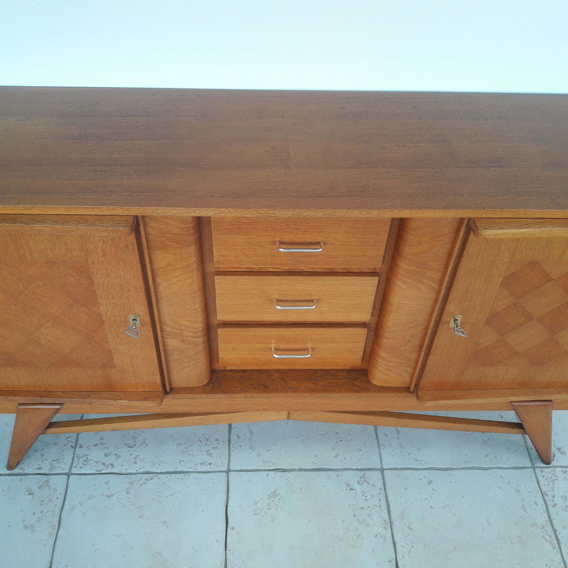 Buffet années 50