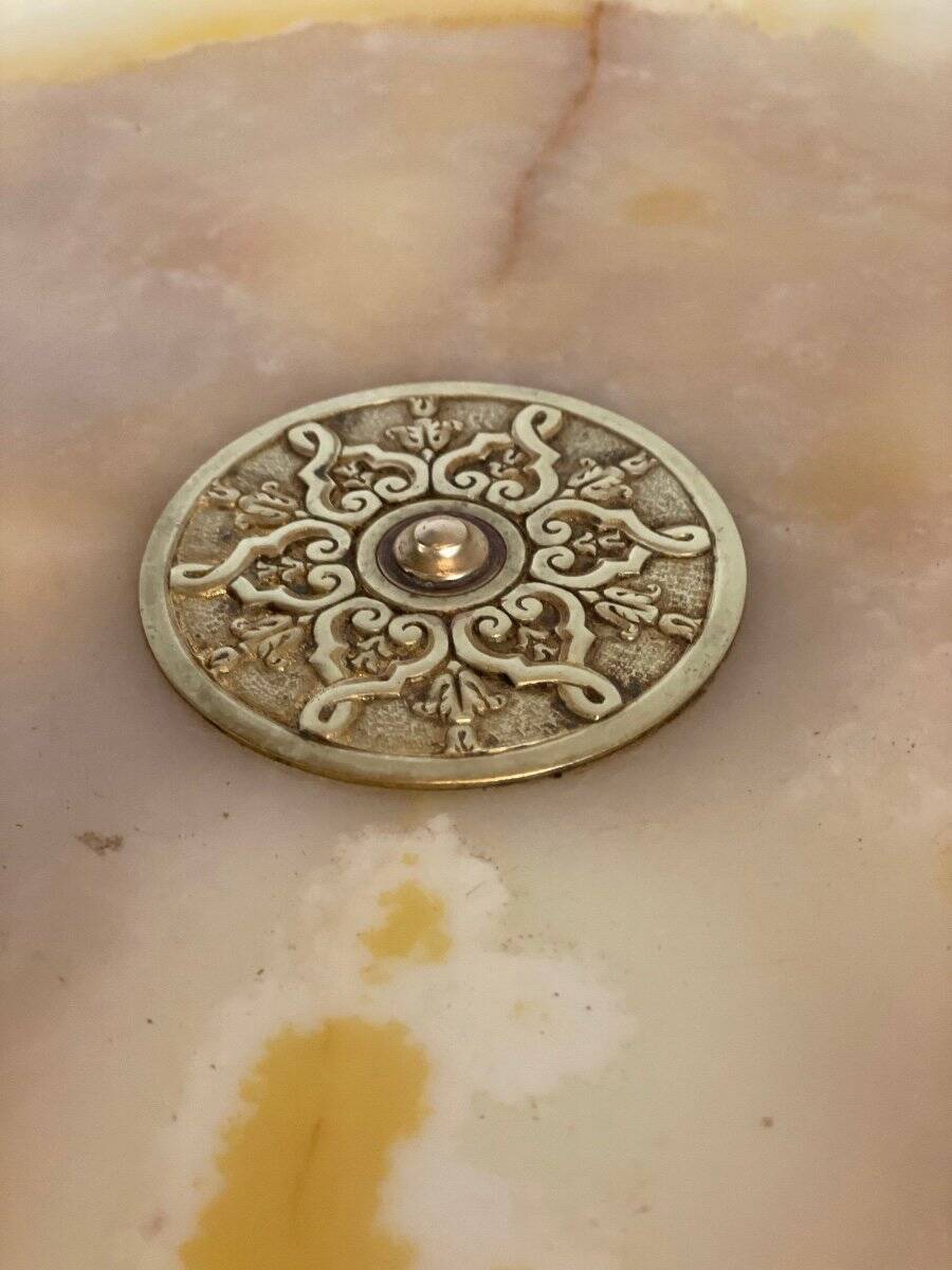 Coupe en onyx et bronze doré vers 1880