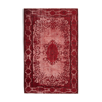 Tapis fait à la main rustique anatolien 1980s 173 cm x 273 cm tapis rouge