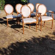 4 chaises et 2 fauteuils