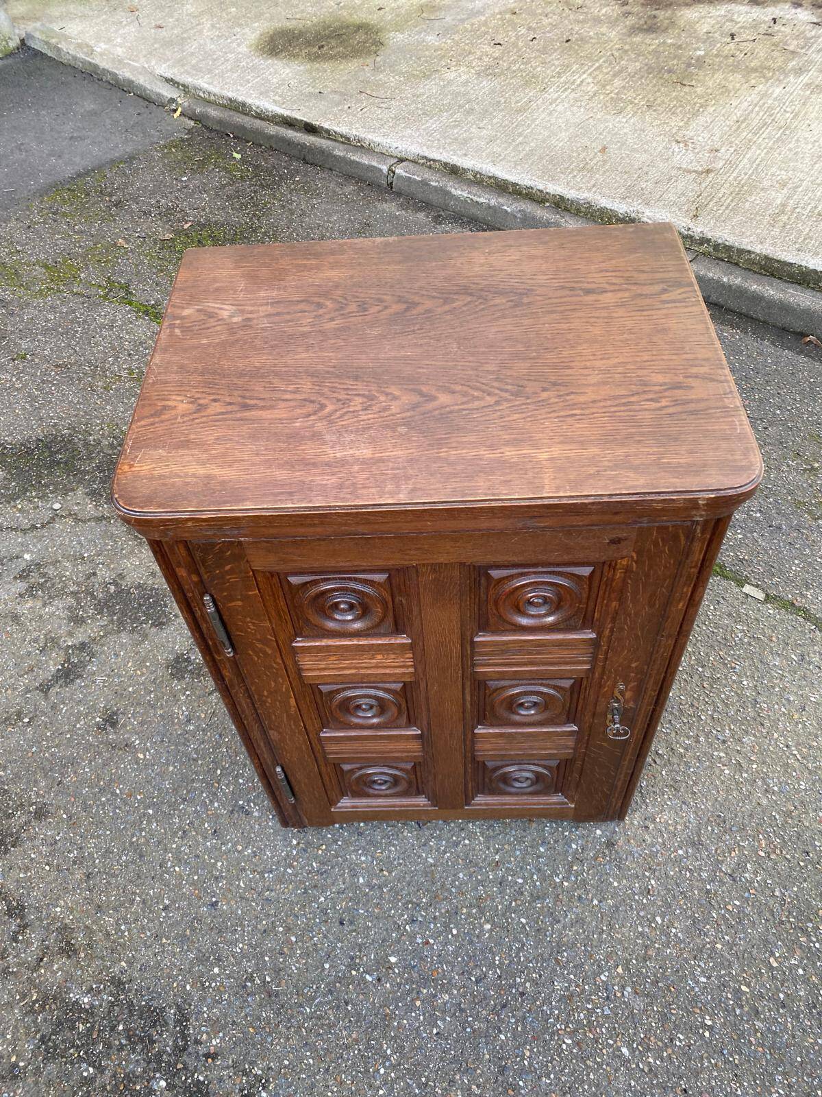 Vintage solid wood commode in Breton style