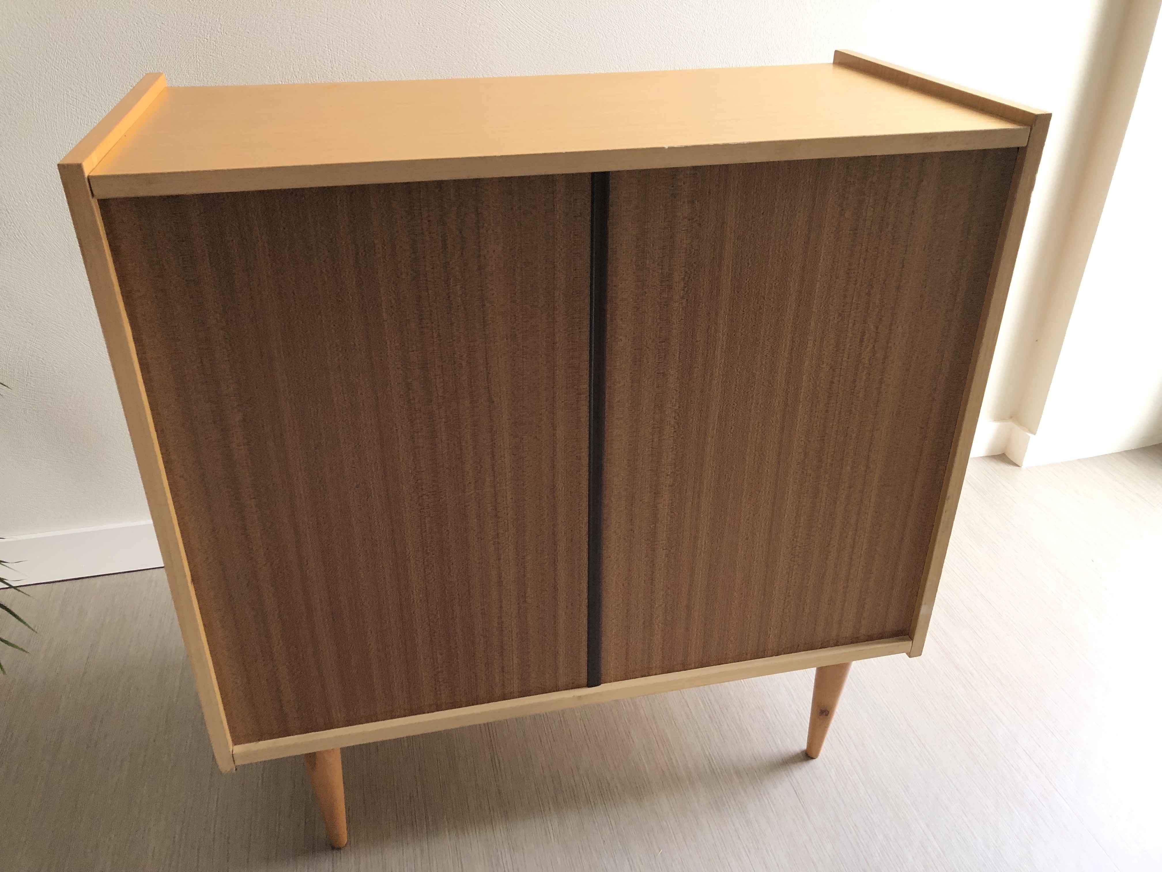 Vintage chest of drawers