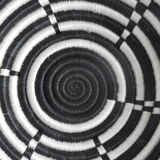 African mural basket