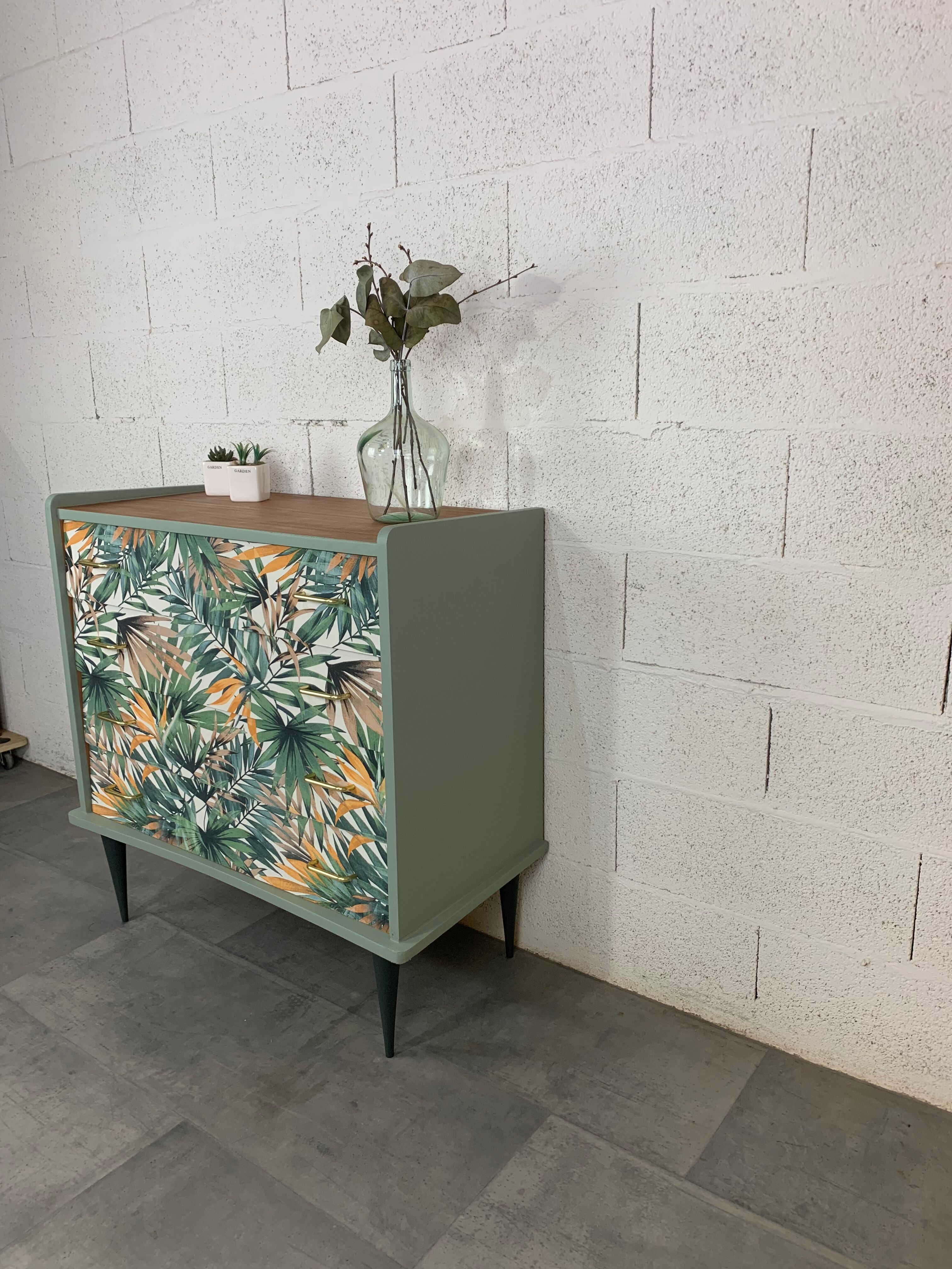 Commode vintage