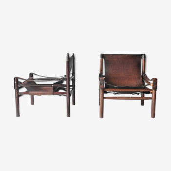 Pair of Safari armchairs, solid wood and leather, 60