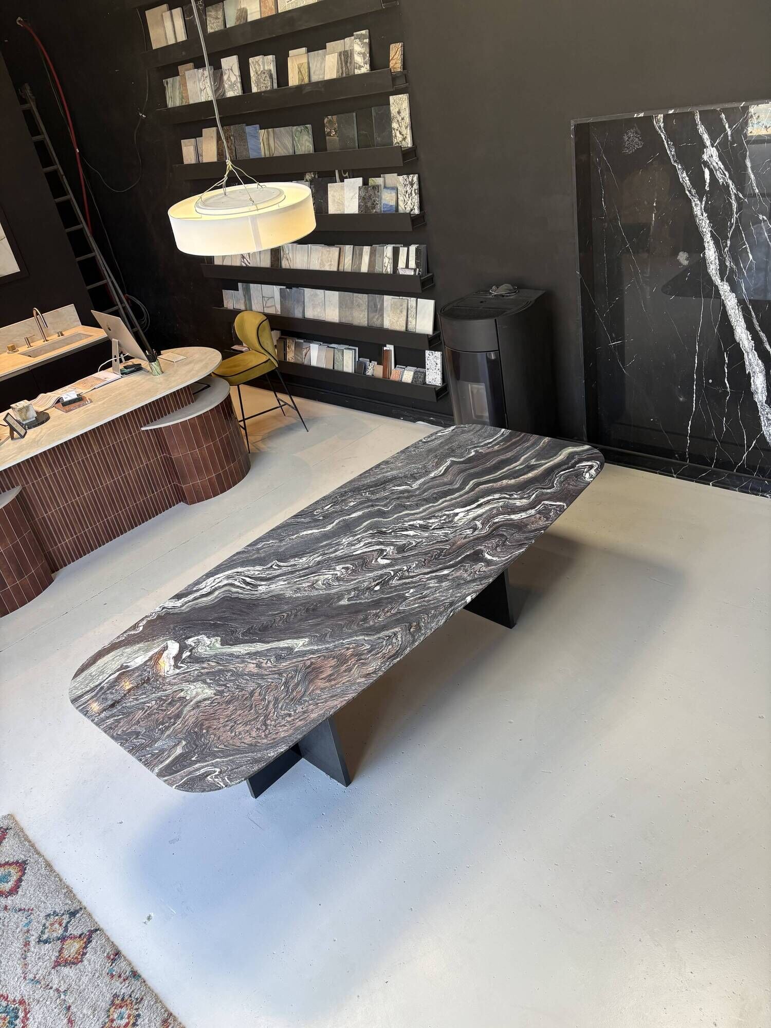 Cipolino Marble Table