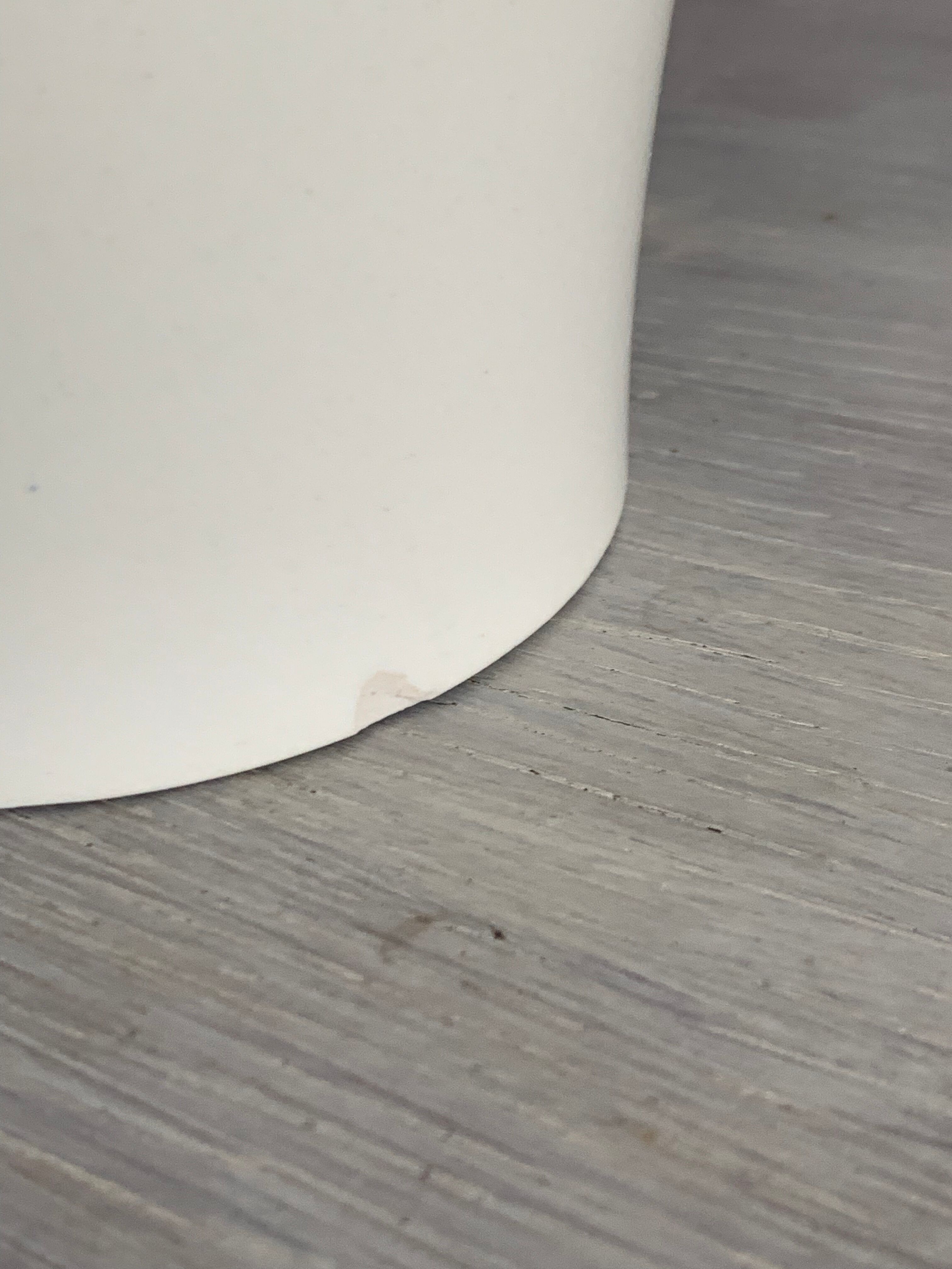 Ceramic vase by Longchamp