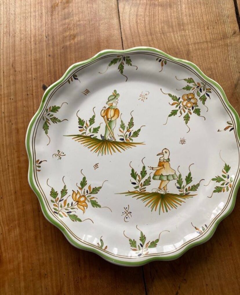 Moustiers plate