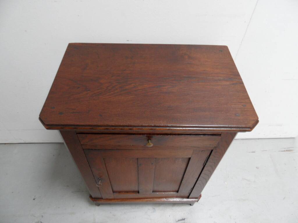 Antique oak one door cabinet