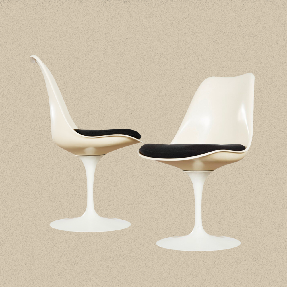 Tulip chair by Eero Saarinen for Knoll International