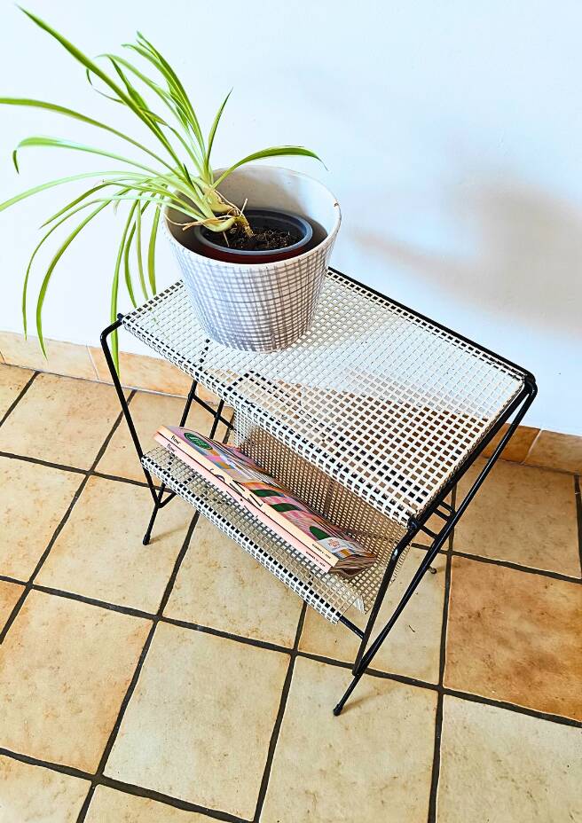 Side table with integrated magazine rack Tjerk Reijenga Pilastro 1950s