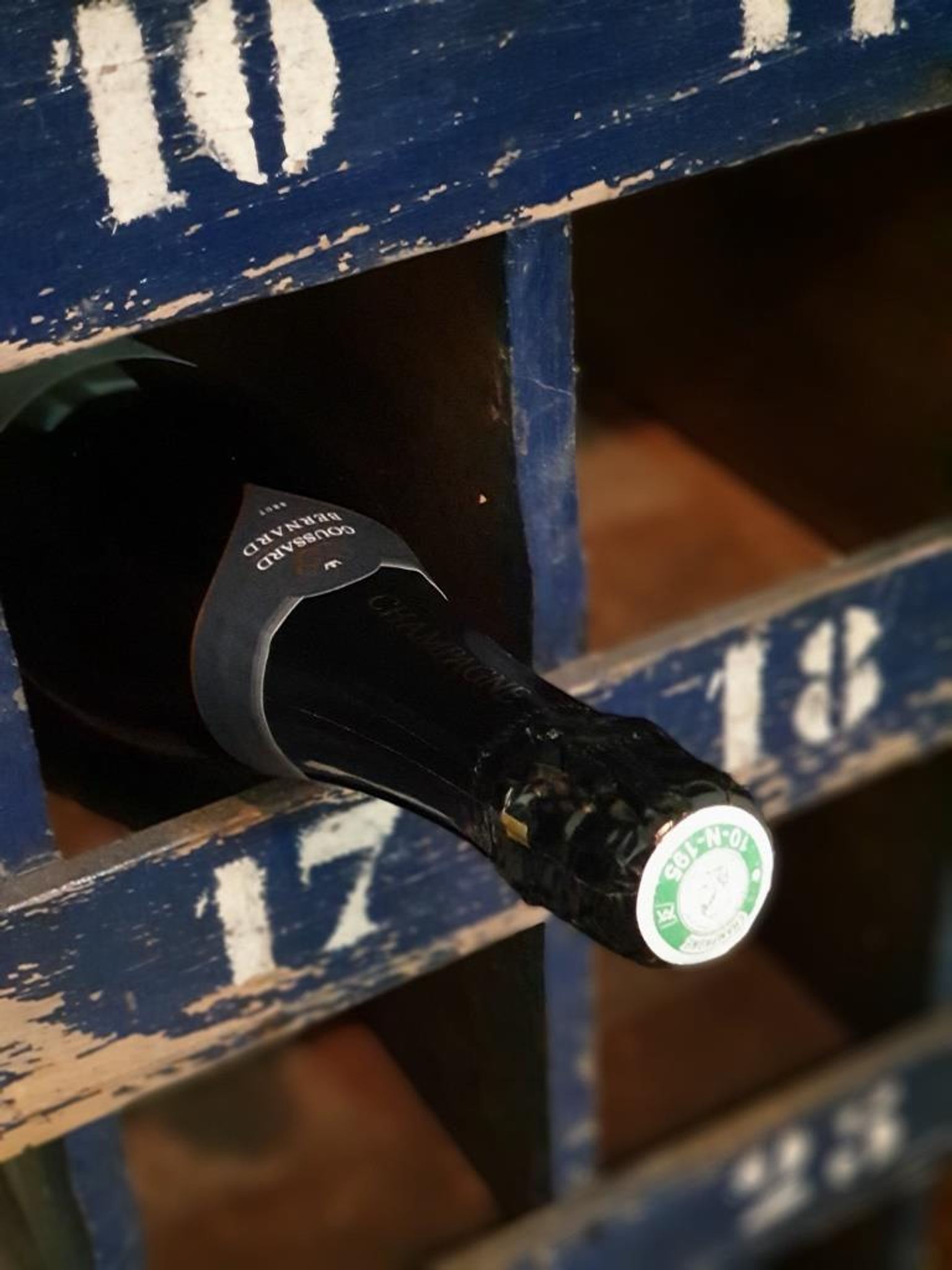 Cave à vin - Meuble de métier