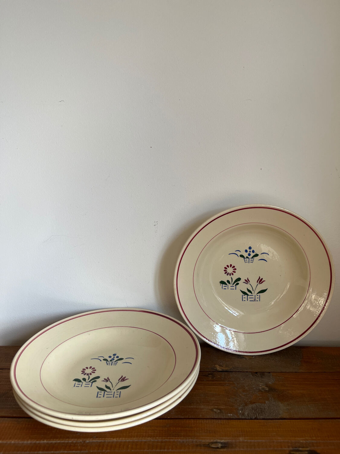 4 deep plates