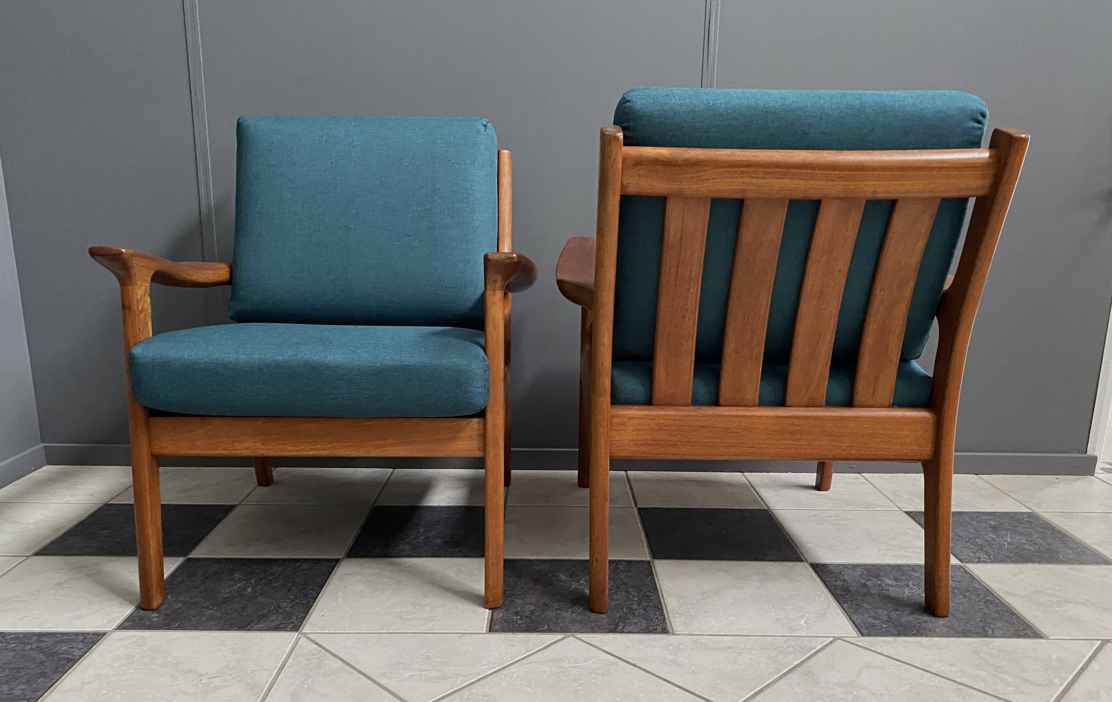 Set Teak Danish chairs by Jull Kristensen 1960s