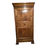Vendée-style cabinet, made of solid wood.