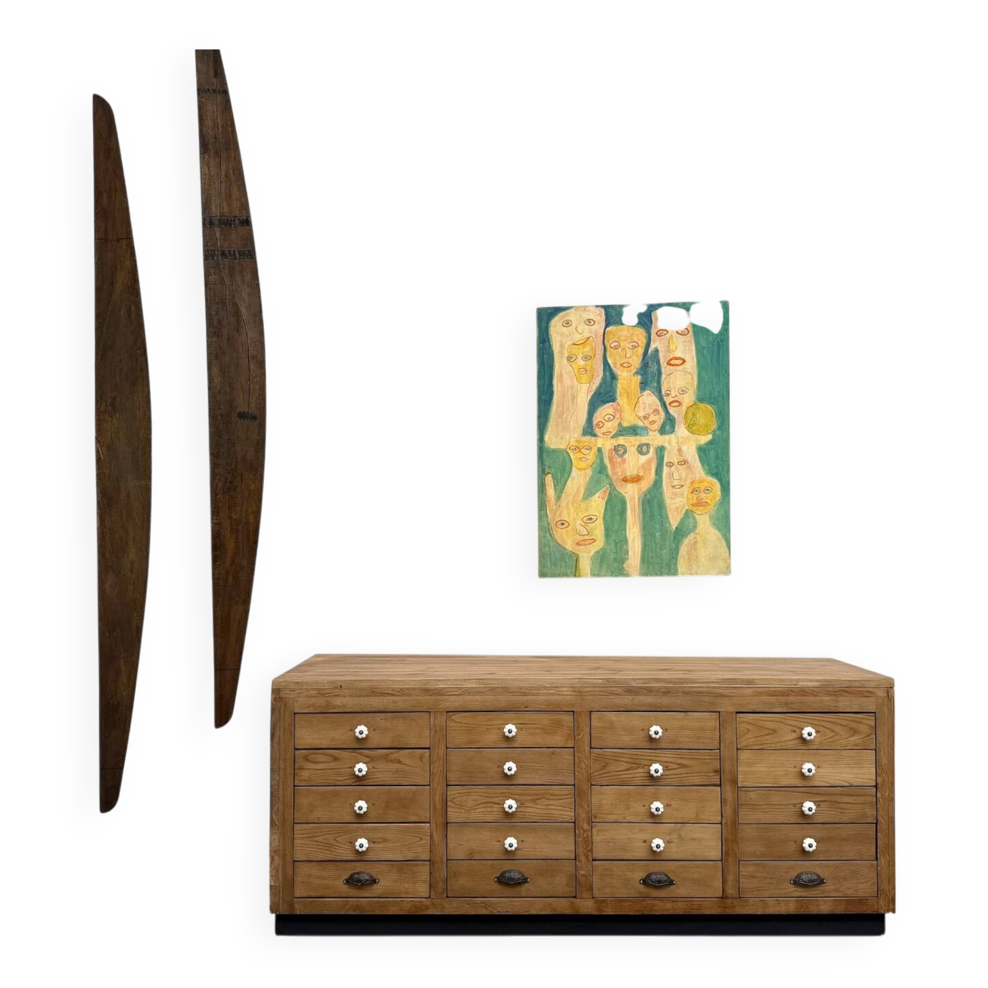 Double-sided display counter with 20 drawers