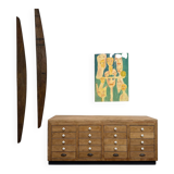 Double-sided display counter with 20 drawers