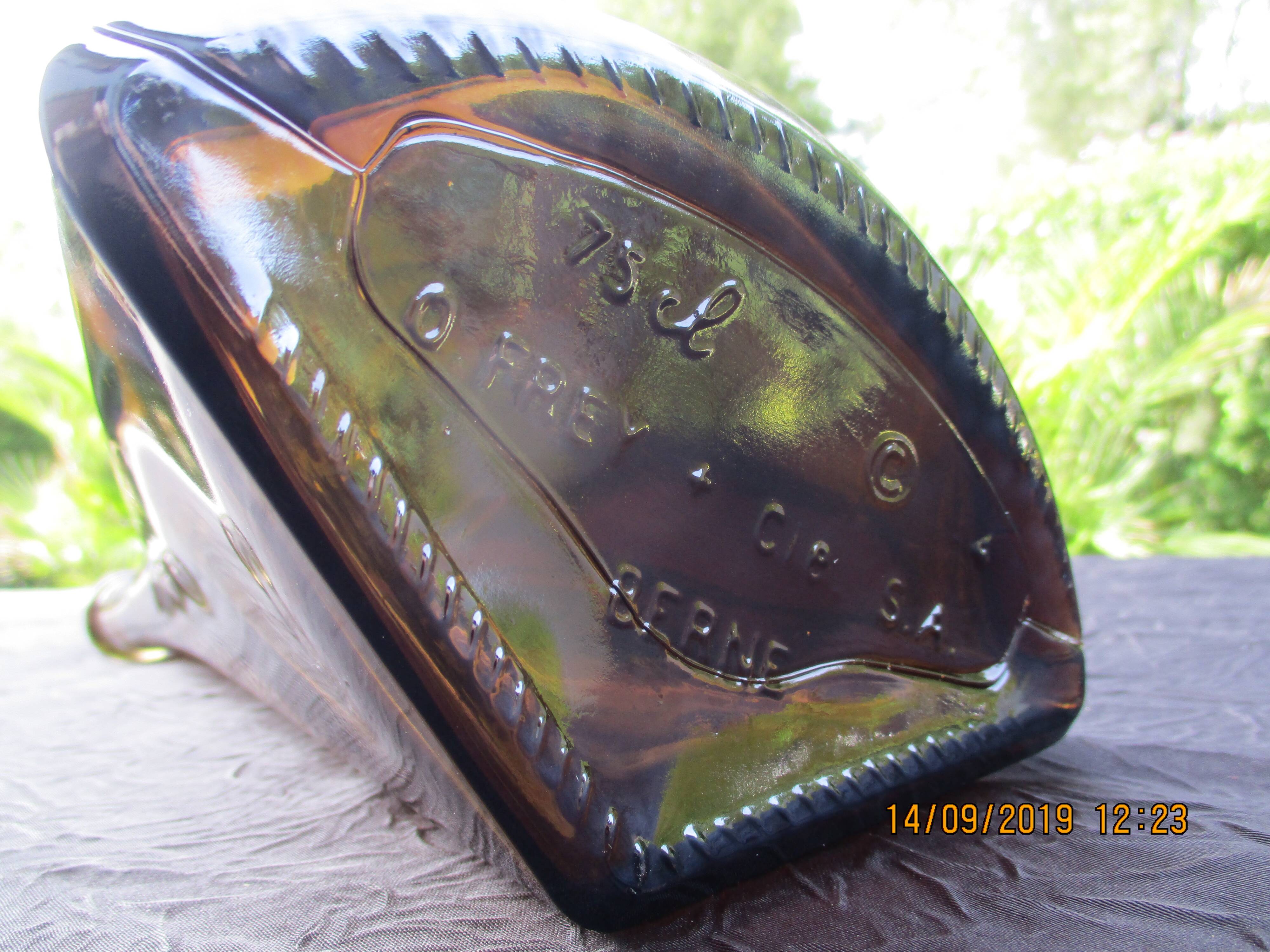 Trio of interlaced VINTAGE 70s decanters signed O.Frey PACO design / table art