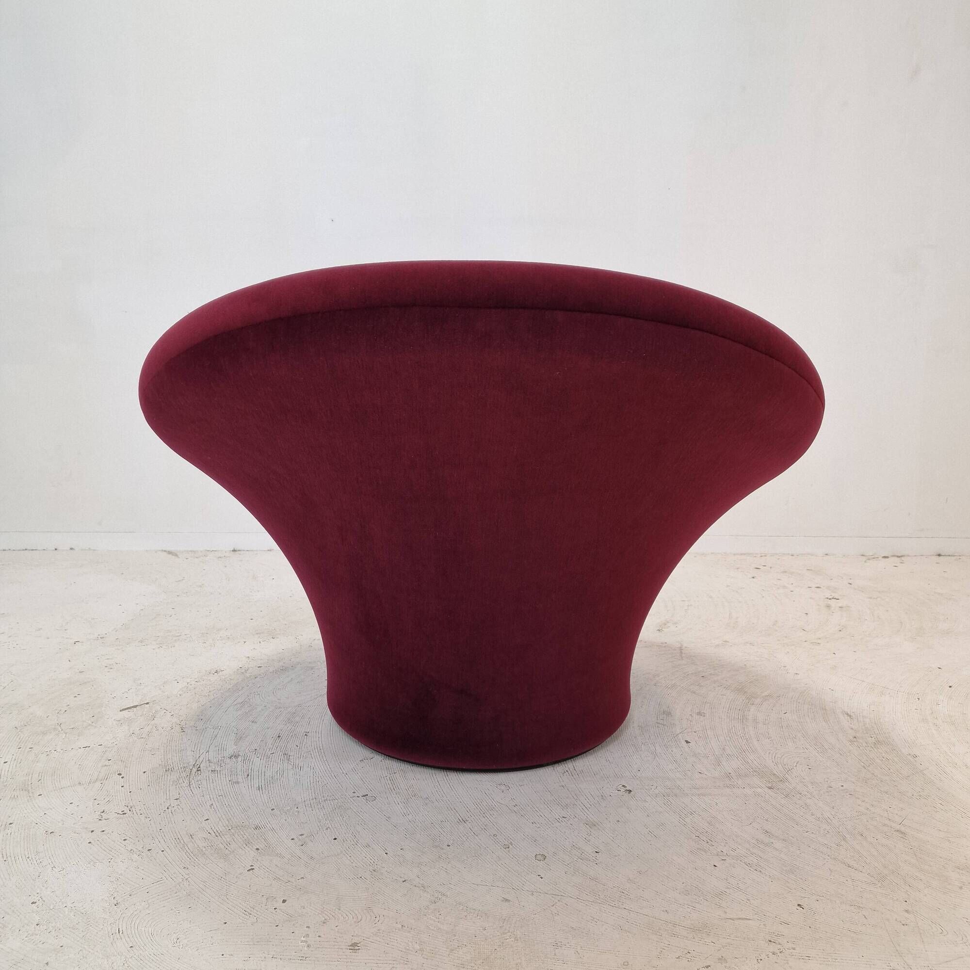 "Big Mushroom" Armchair by Pierre Paulin for Artifort