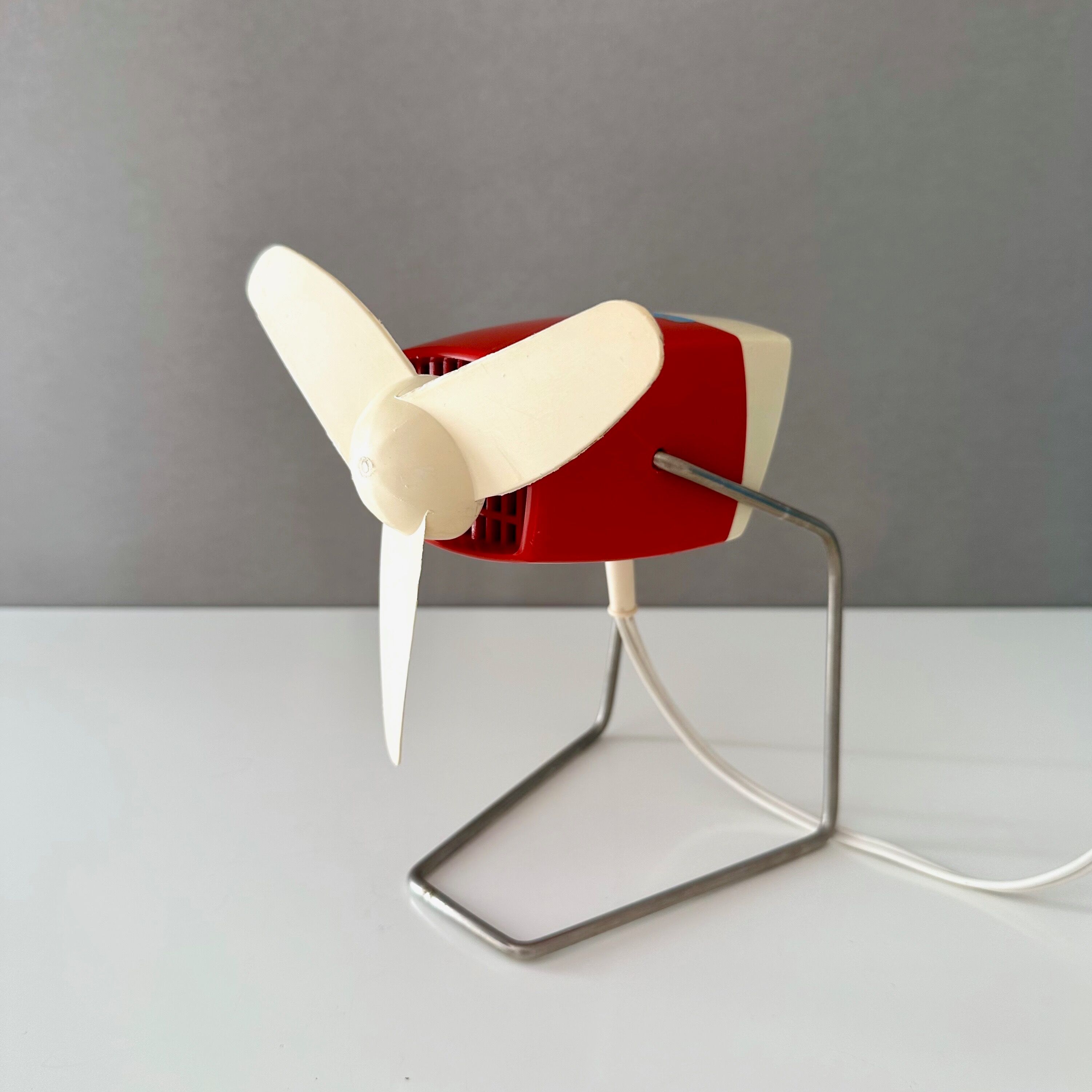 Vintage fan Severin,, vintage table fan, electric fan, Mid Century office
