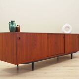 Buffet en teck, design danois, années 1970, production : Danemark