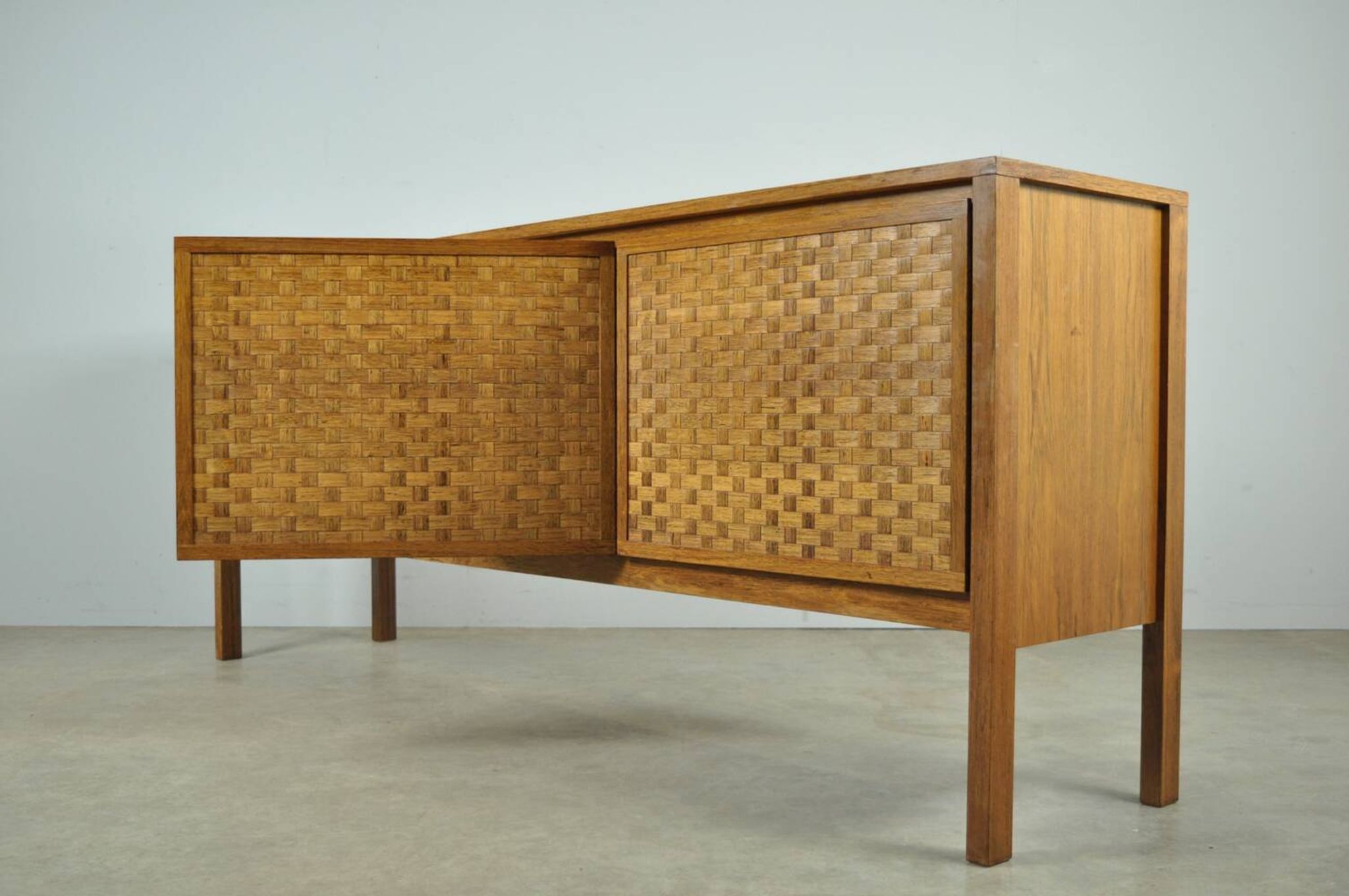 Buffet rio allemand vintage en palissandre, finition tissée, leo bub, 19