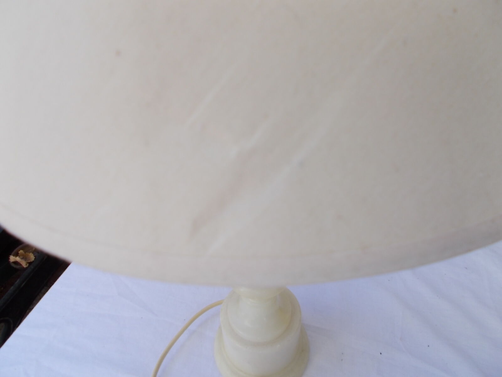 Alabaster lamp