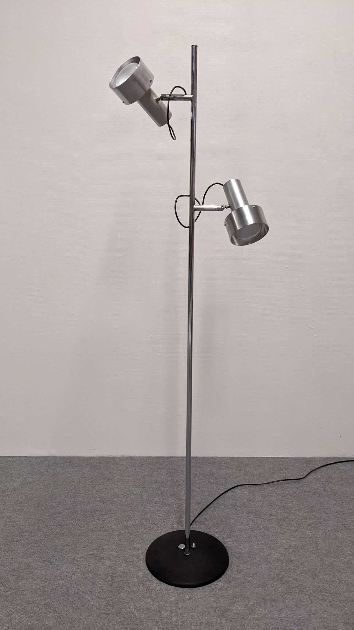 Space age modernist floor lamp with 2 aluminium spots, France circa 1970.