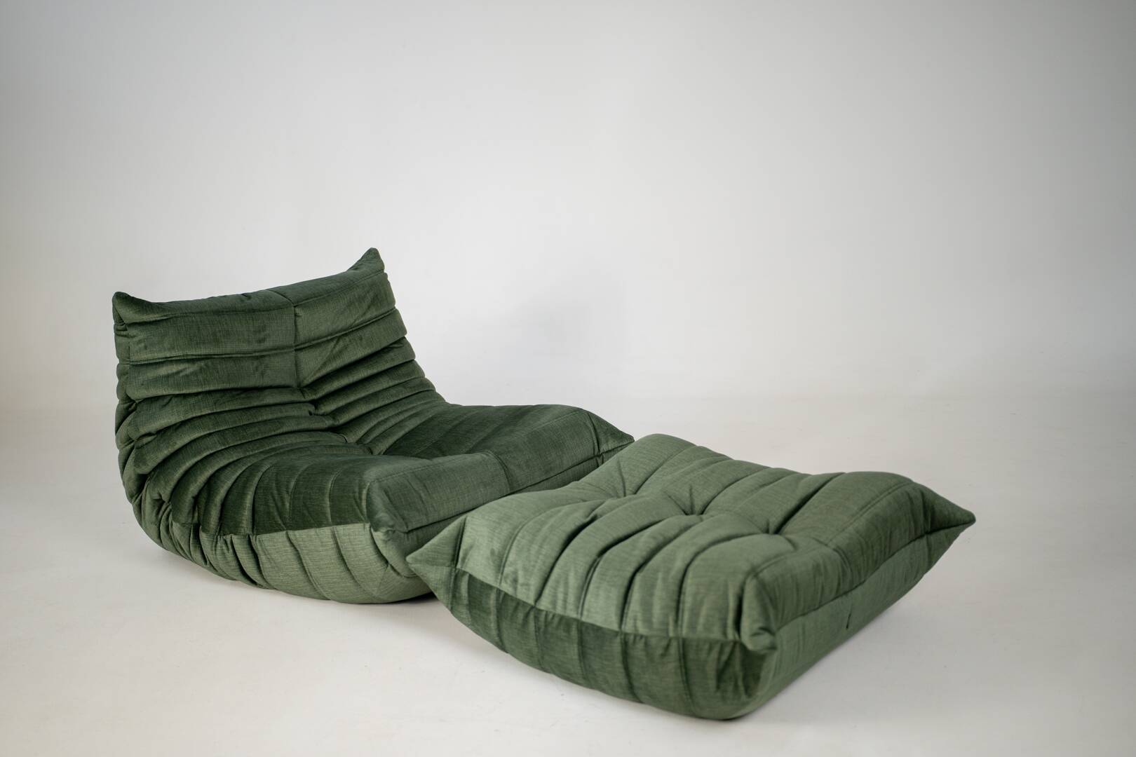 Togo set of armchair and pouf in moss velvet