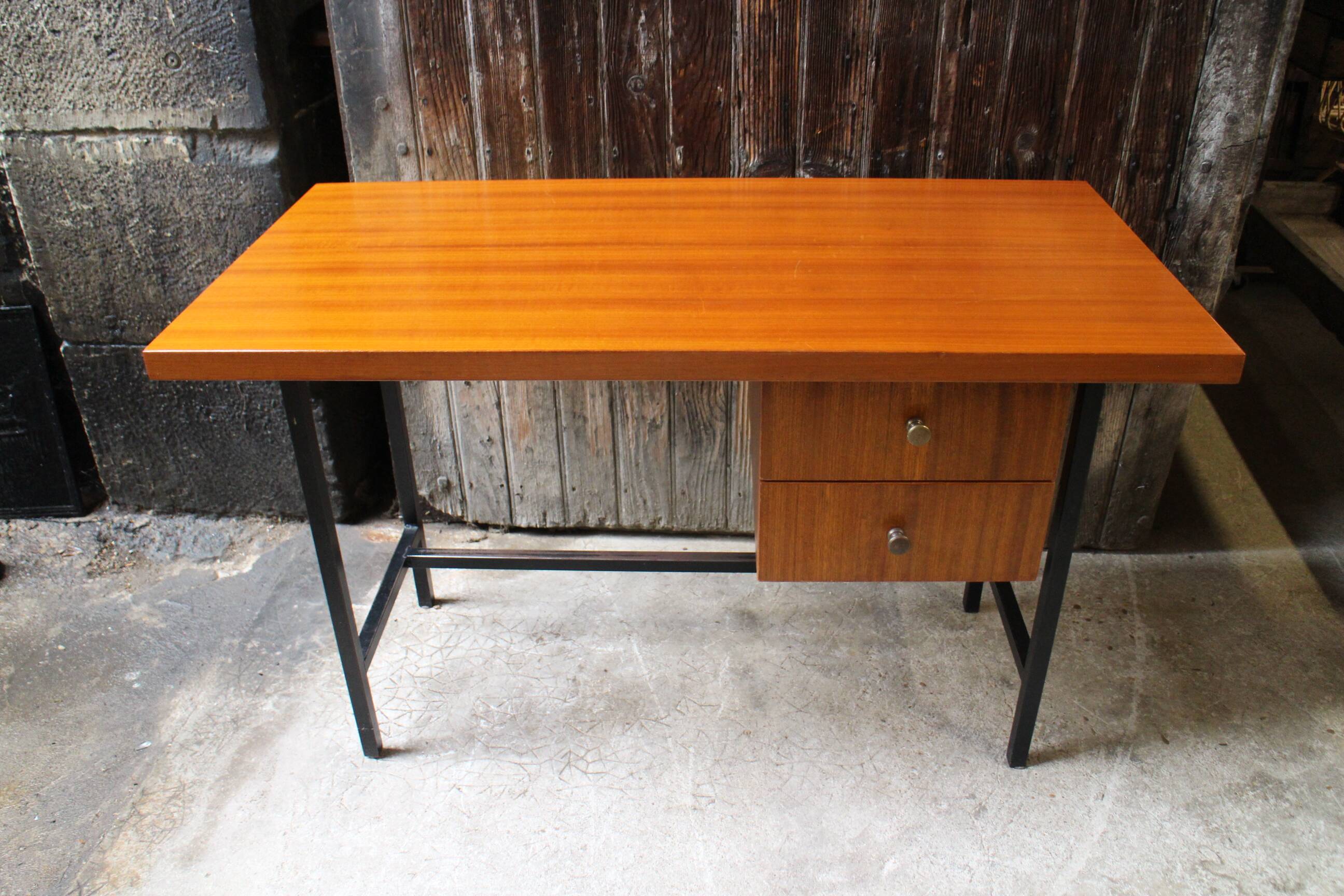 Bureau moderniste