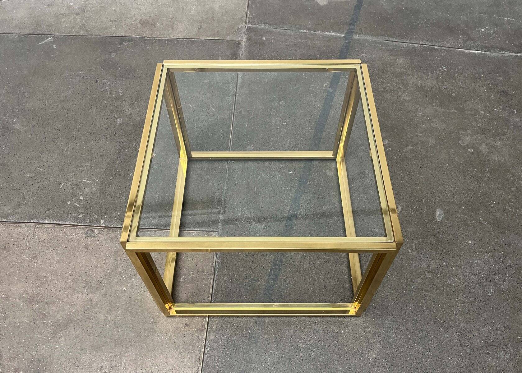 Cube side tables in brass and glass in the French Hollywood Regency style by Maison Charles, 1970s, set of 2.