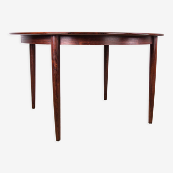 Danish extendable dining table in Rio Rosewood model 55 by Arne Vodder for Sibast 1958.