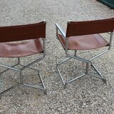 Lot de fauteuils avec accoudoirs en cuir et metal