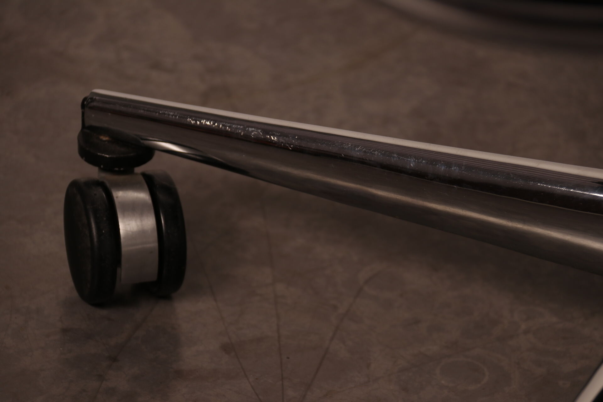 Executive office chair by Charles Pollock for Knoll - US - 1970's