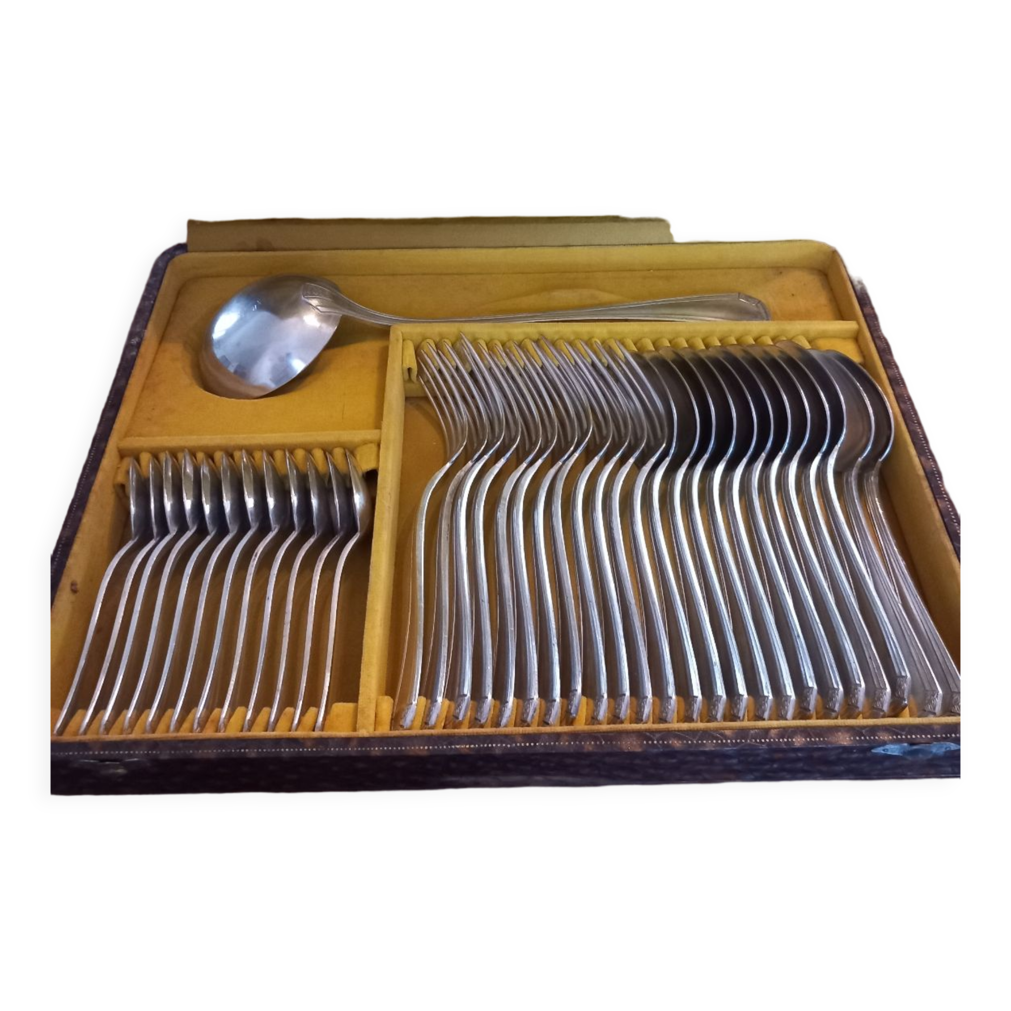 Ménagère art deco.37 pièces