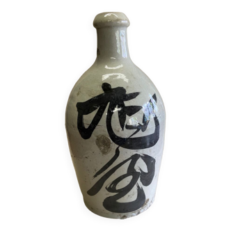 Japanese jar