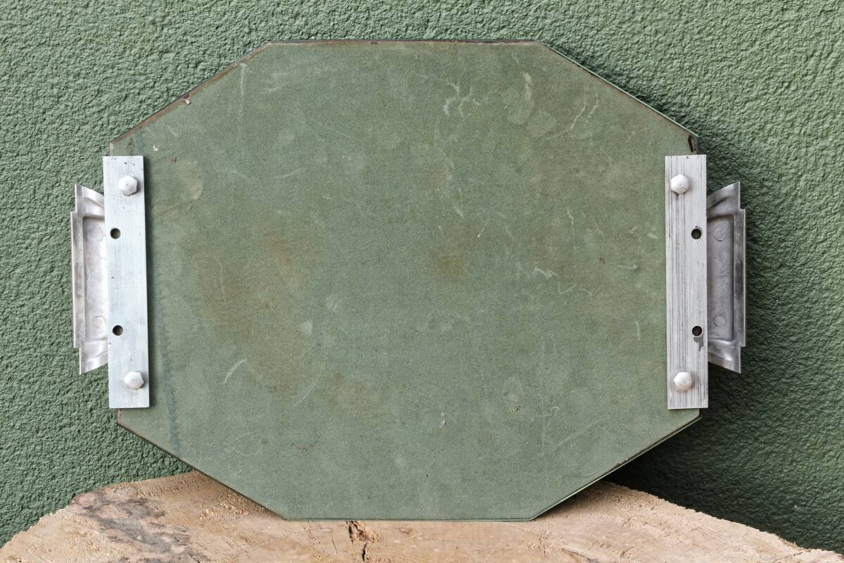 Plateau art déco en miroir biseauté, poignées chromées