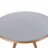Round table