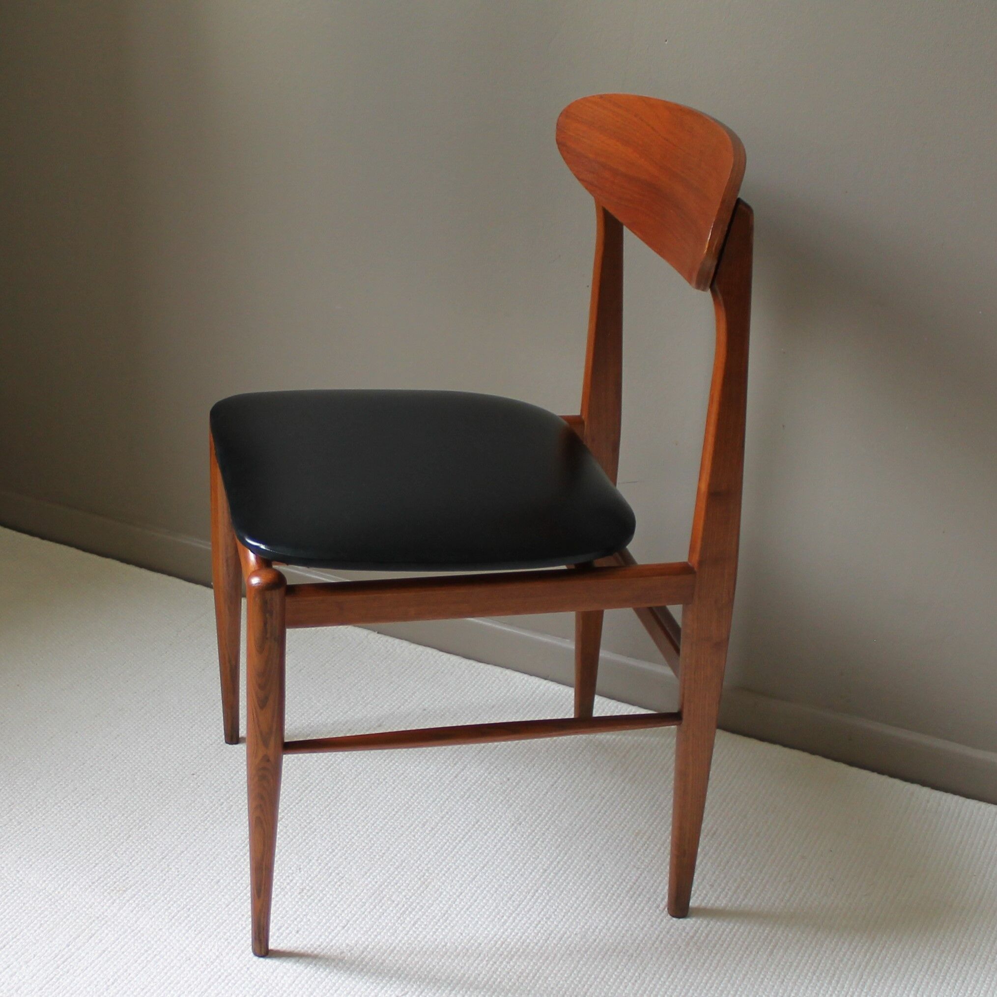 Lot de 2 chaises de style scandinave