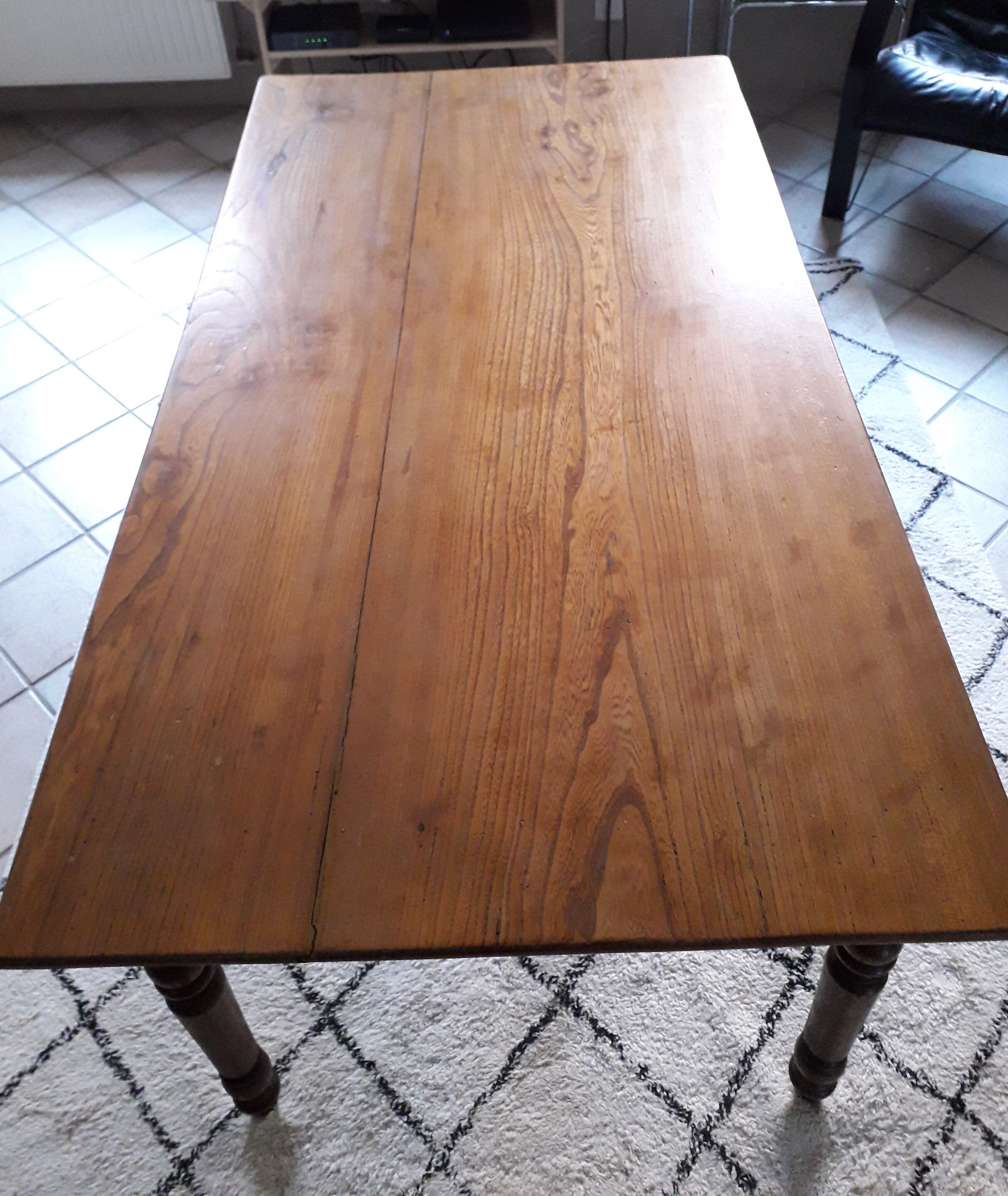 Ancient elm table