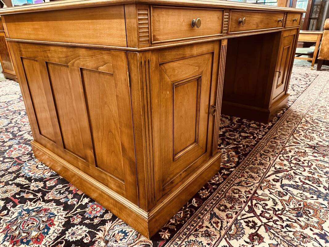 Bureau classique anglais Partnerdesk