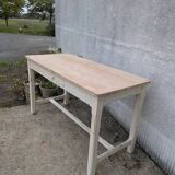 Farmhouse table