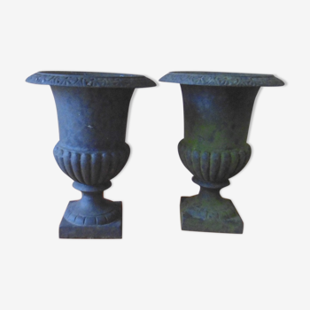 Paire de vases medicis en fonte fin XIXeme