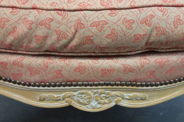 Paire de fauteuils bergère de style Louis XV