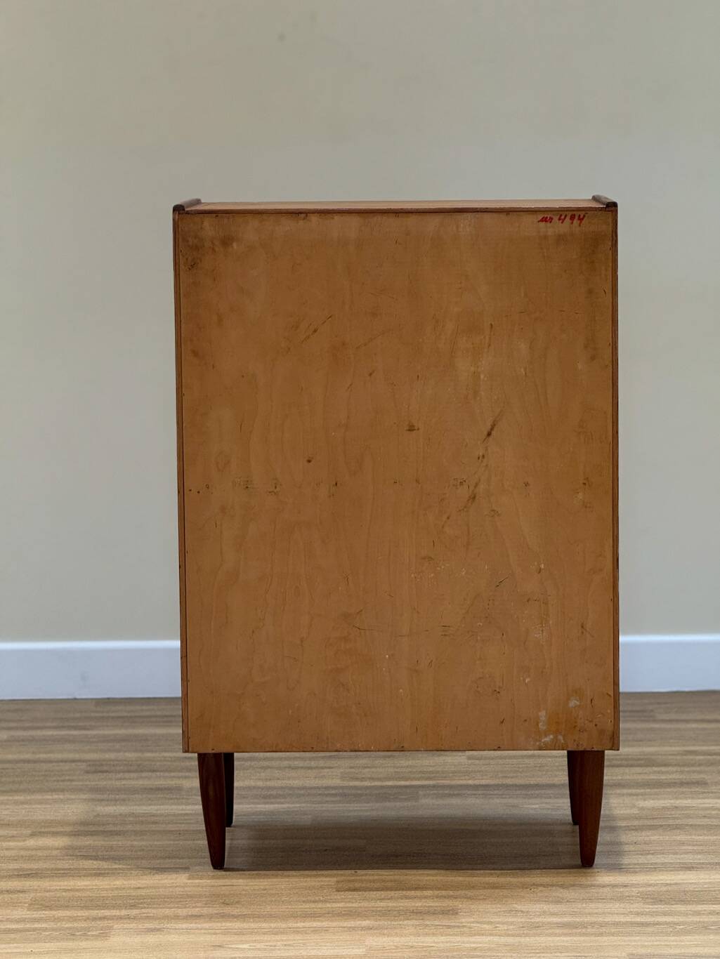 Commode (fabriquée au Danemark 1950)