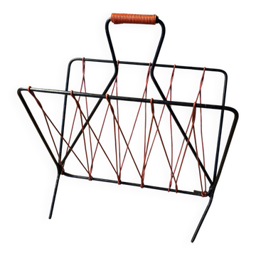 Vintage red and black scoubidou magazine rack, 1950s/60s