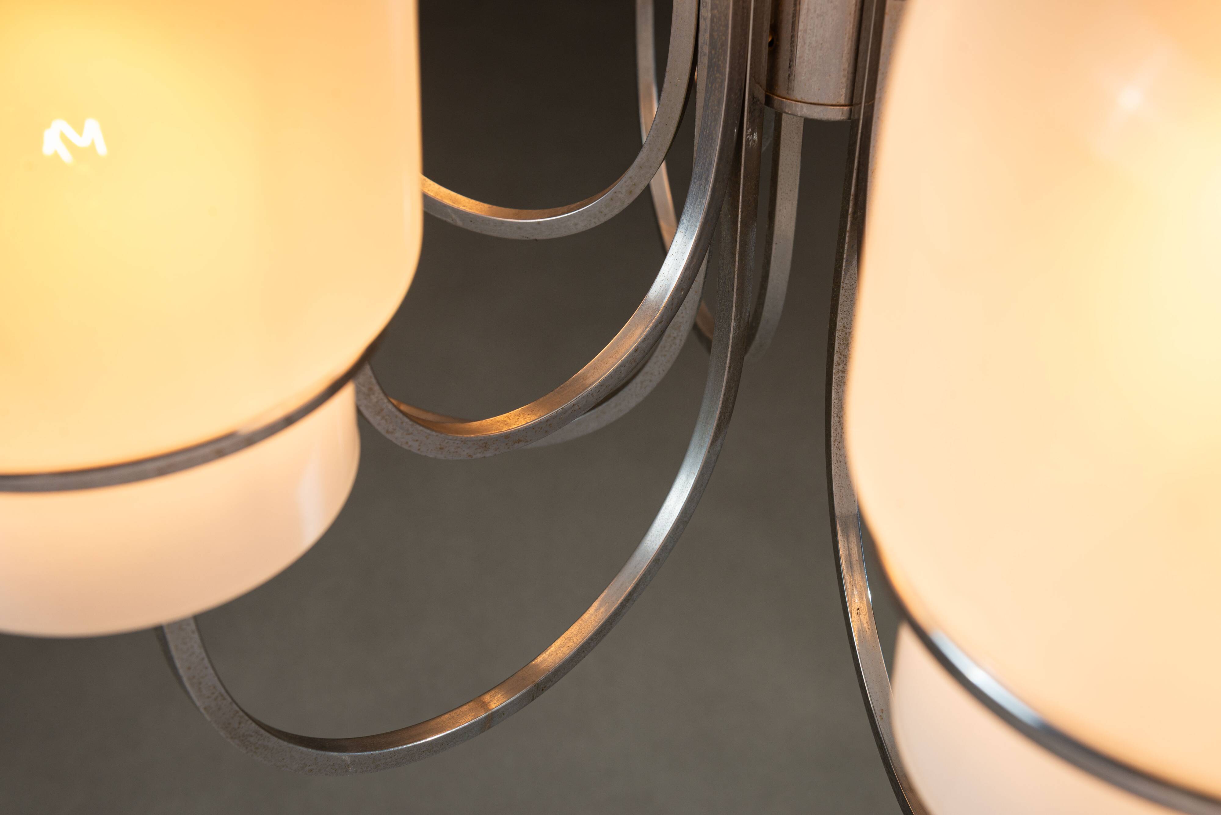 Angelo Gaetano Sciolari chandelier with six misty glass shades