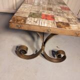 Base table in wrought iron thicken and tiled floor