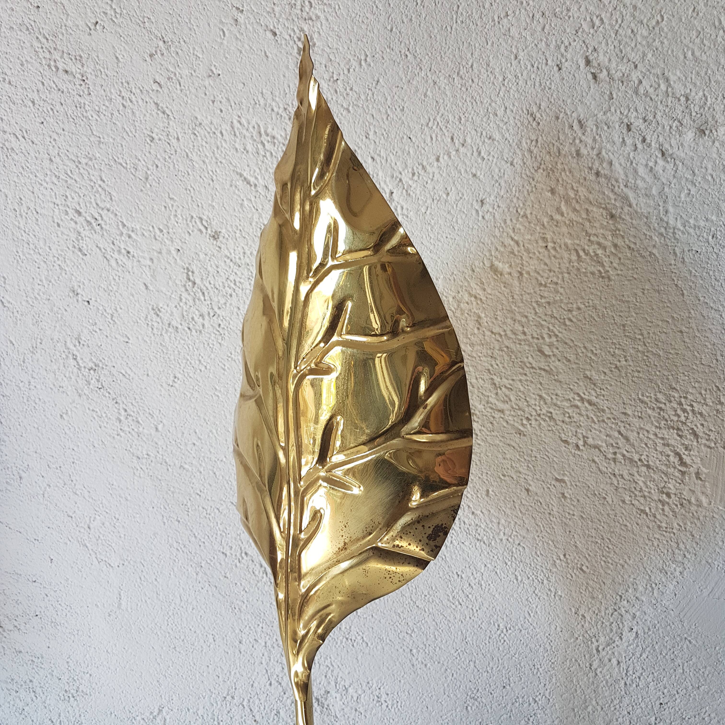 golden flower lamp design 1970