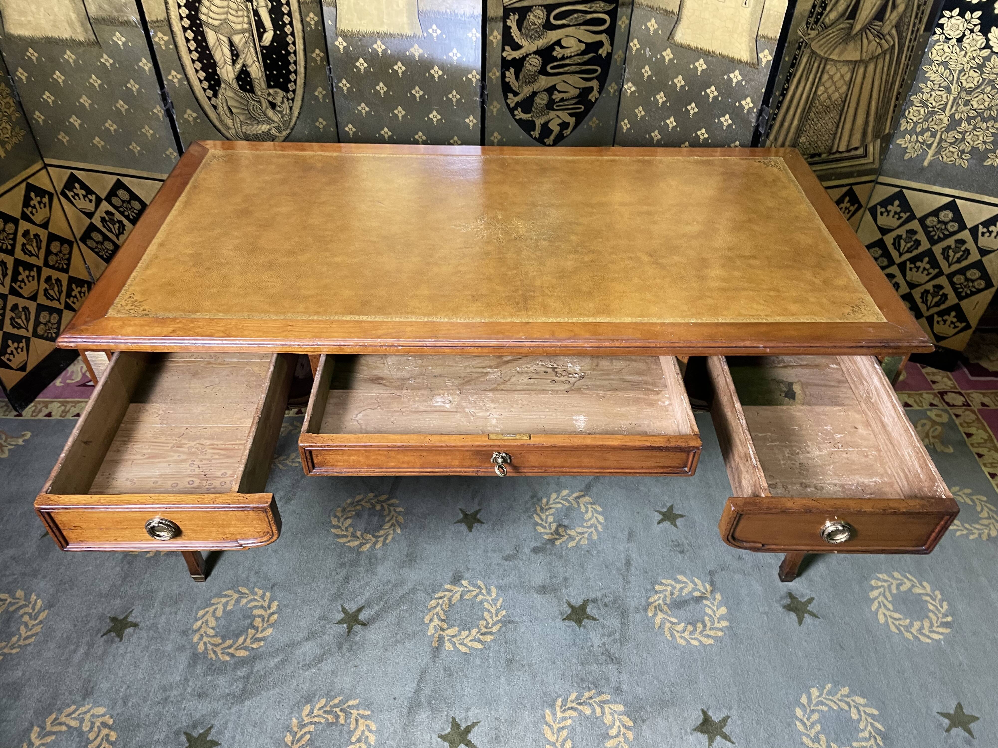 Louis XVI style flat desk leather